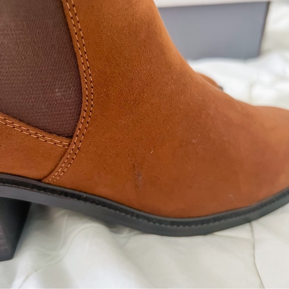 Liz Claiborne Ellison Chelsea Boots - Brown, Size 7 - Picture 10 of 12